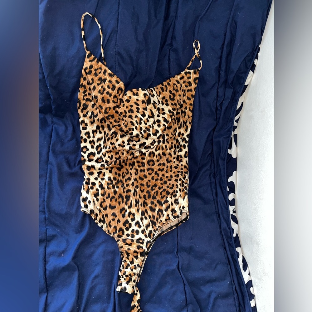 Leopard printed bodysuit